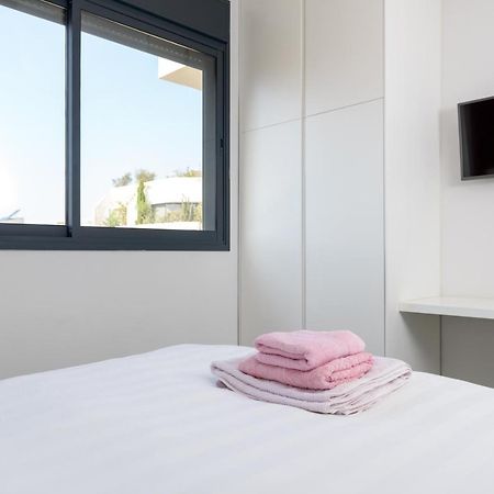Bright & Modern 2Br With Balcony On Dizzengoff Apartment Tel Aviv Exterior photo